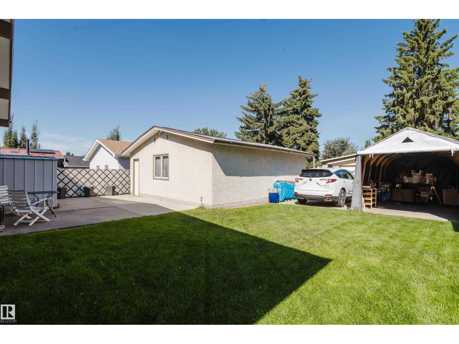 10924 35A AV NW - Image 54