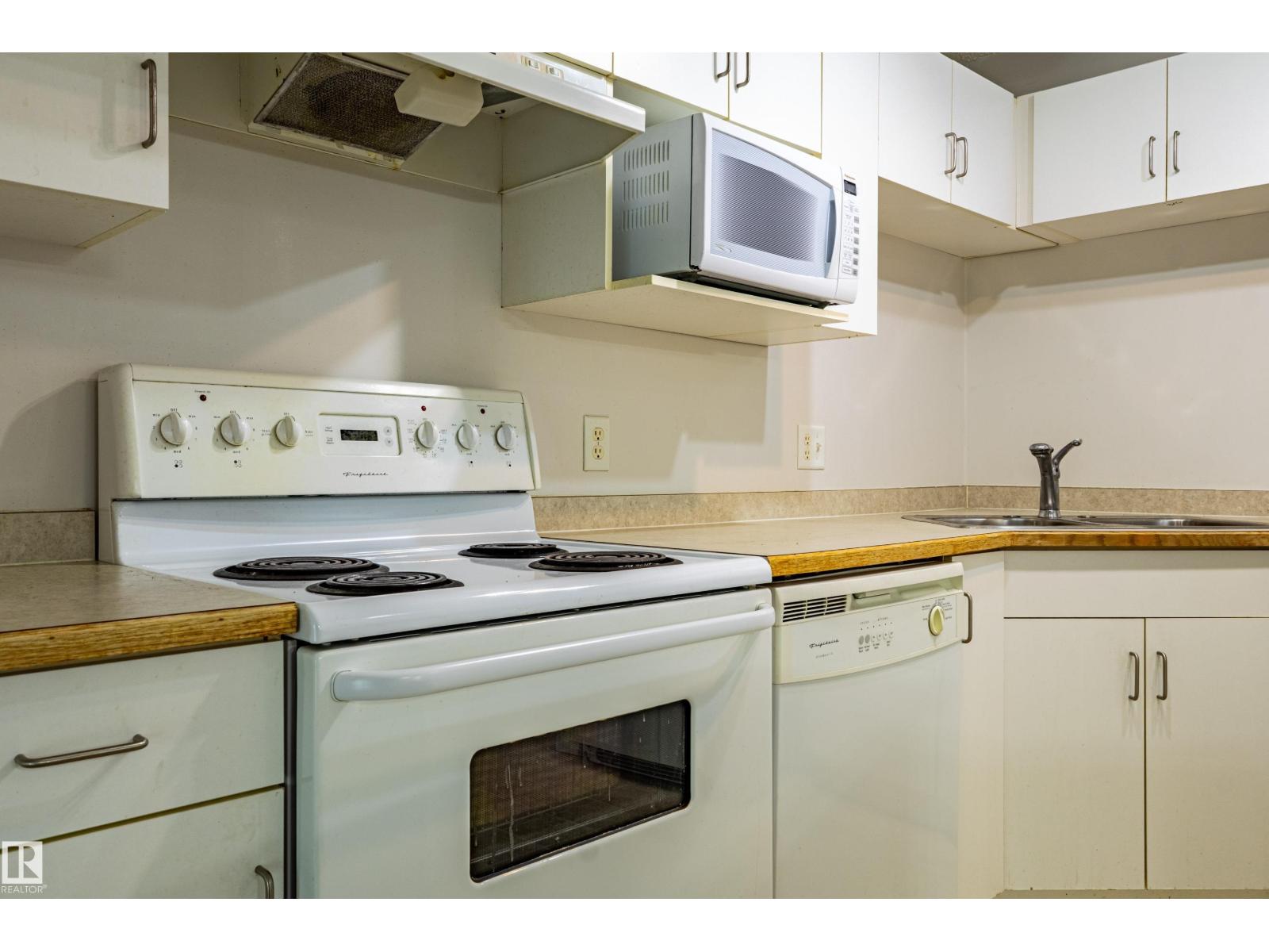 #316 11325 83 ST NW - 9