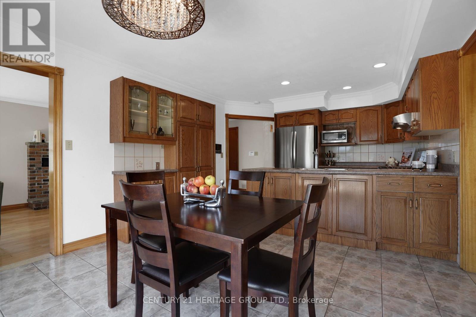 357 Powell Road South, Whitby, ON photo 17