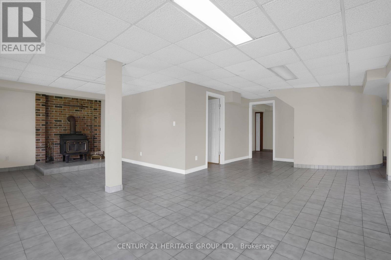 357 Powell Road South, Whitby, ON photo 37