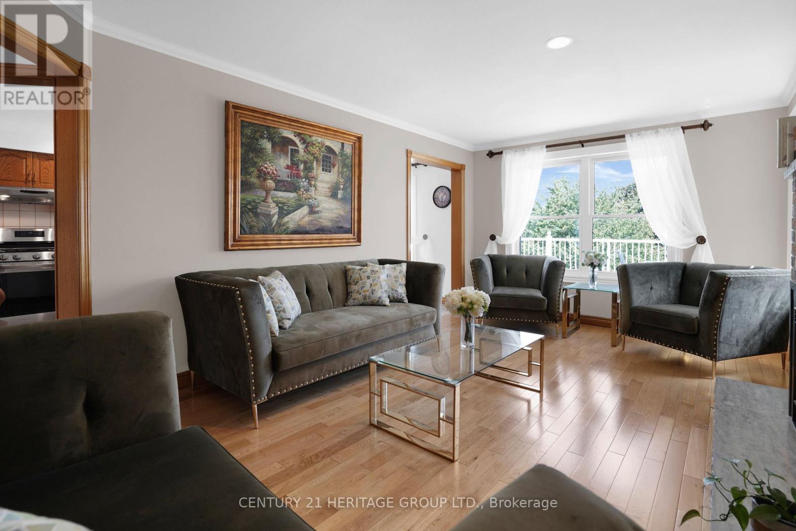 357 POWELL ROAD S - 5