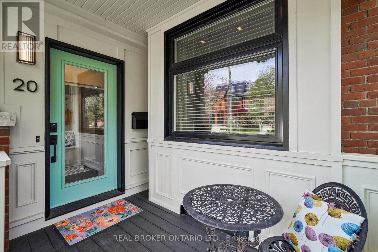Photo of 20 BROOKMOUNT ROAD