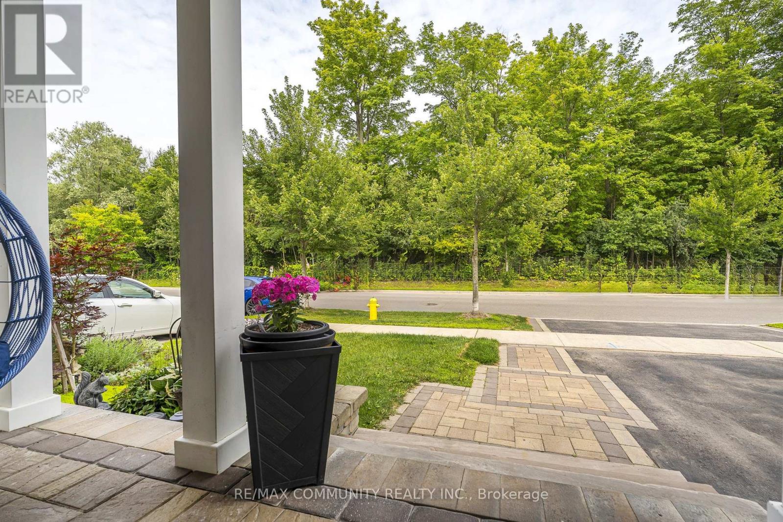 23 Holyrod Drive, Clarington, ON photo 13