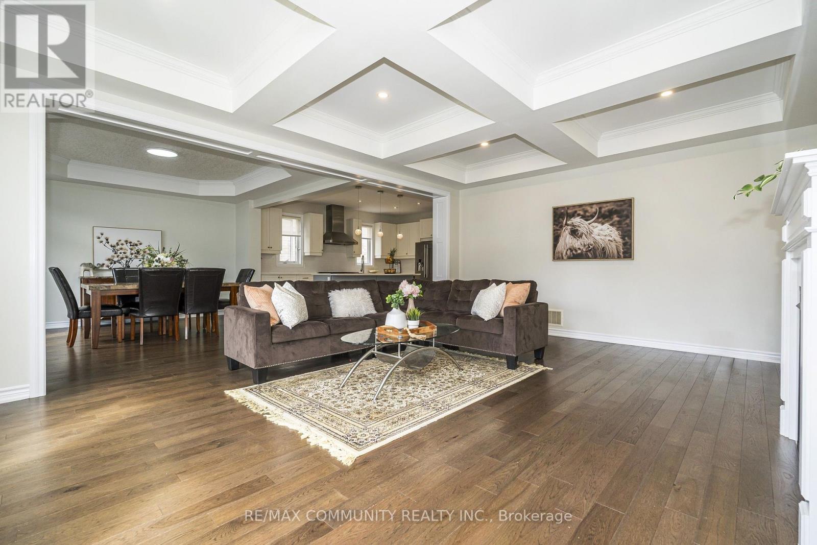 23 Holyrod Drive, Clarington, ON photo 24