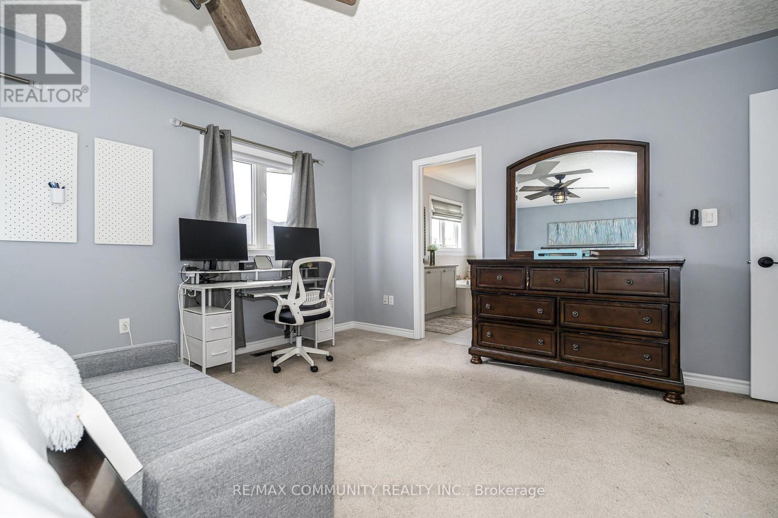 23 Holyrod Drive, Clarington, ON photo 30