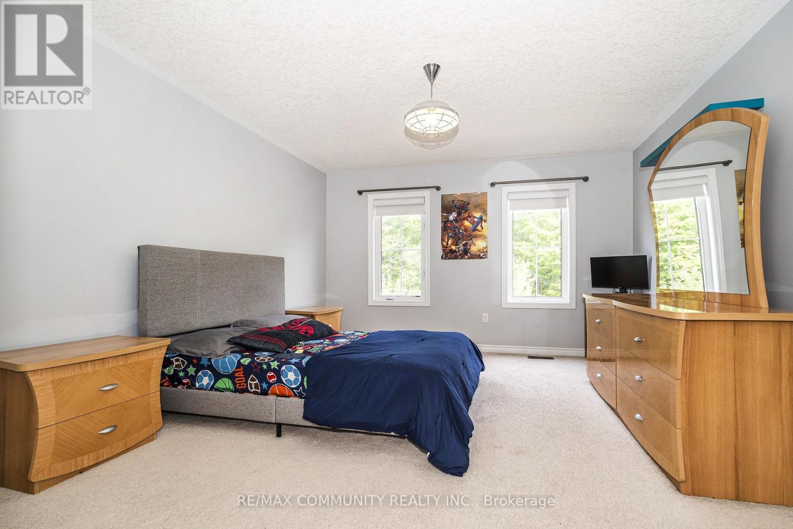 23 Holyrod Drive, Clarington, ON photo 37