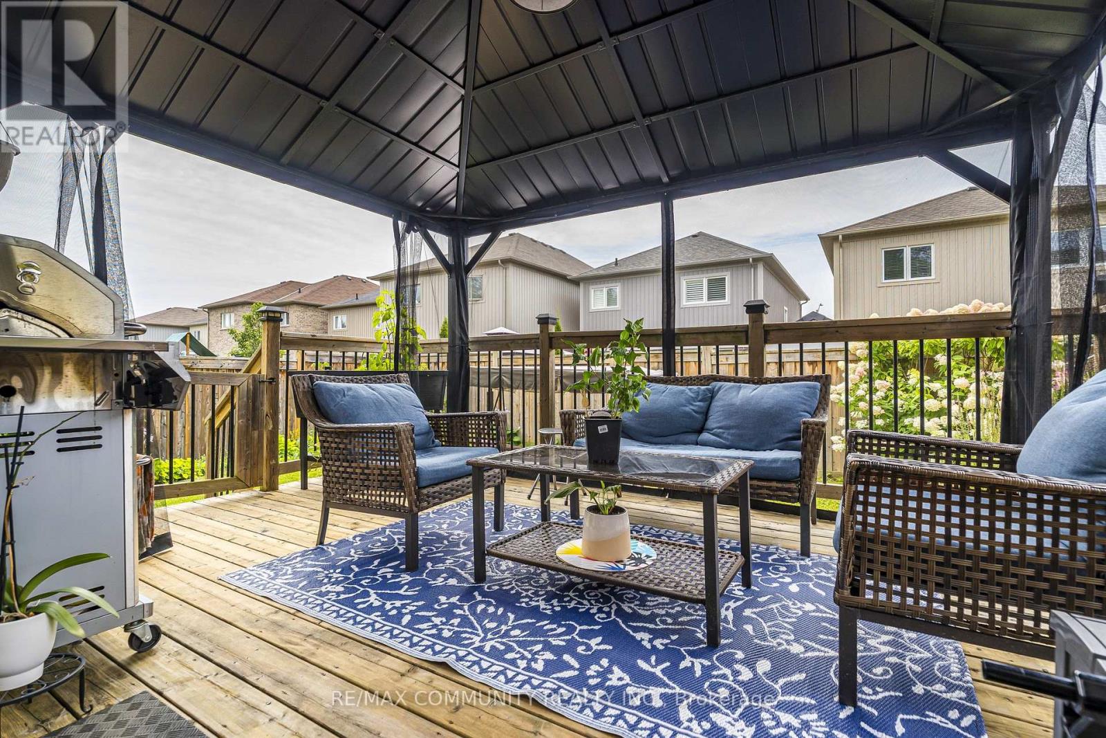 23 HOLYROD DRIVE - 49