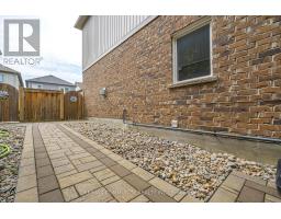 23 Holyrod Drive, Clarington, ON L1E0G8 Photo 15