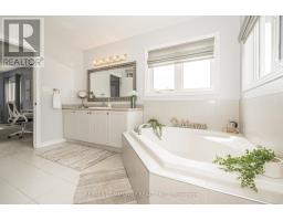 23 Holyrod Drive, Clarington, ON L1E0G8 Photo 32