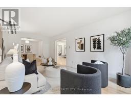 Primary Bedroom - 95 Whistling Hills Drive, Toronto, ON M1V3K7 Photo 6