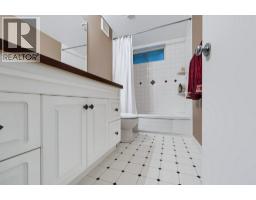 15 Wellington Place Sw, Calgary, AB T3C2C2 Photo 25