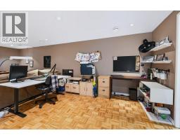 15 Wellington Place Sw, Calgary, AB T3C2C2 Photo 20