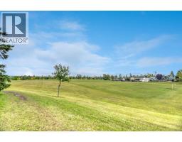 65, 70 Beacham Way Nw, Calgary, AB T3K1R8 Photo 24