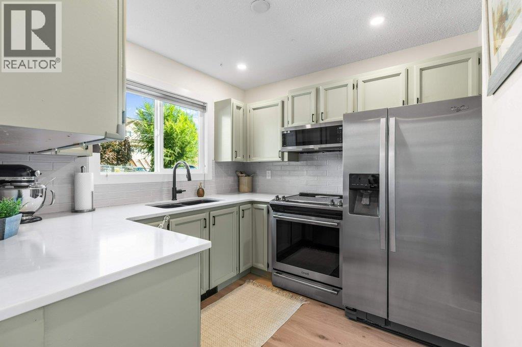 4200 Alexis Park Drive Unit# 17, Vernon