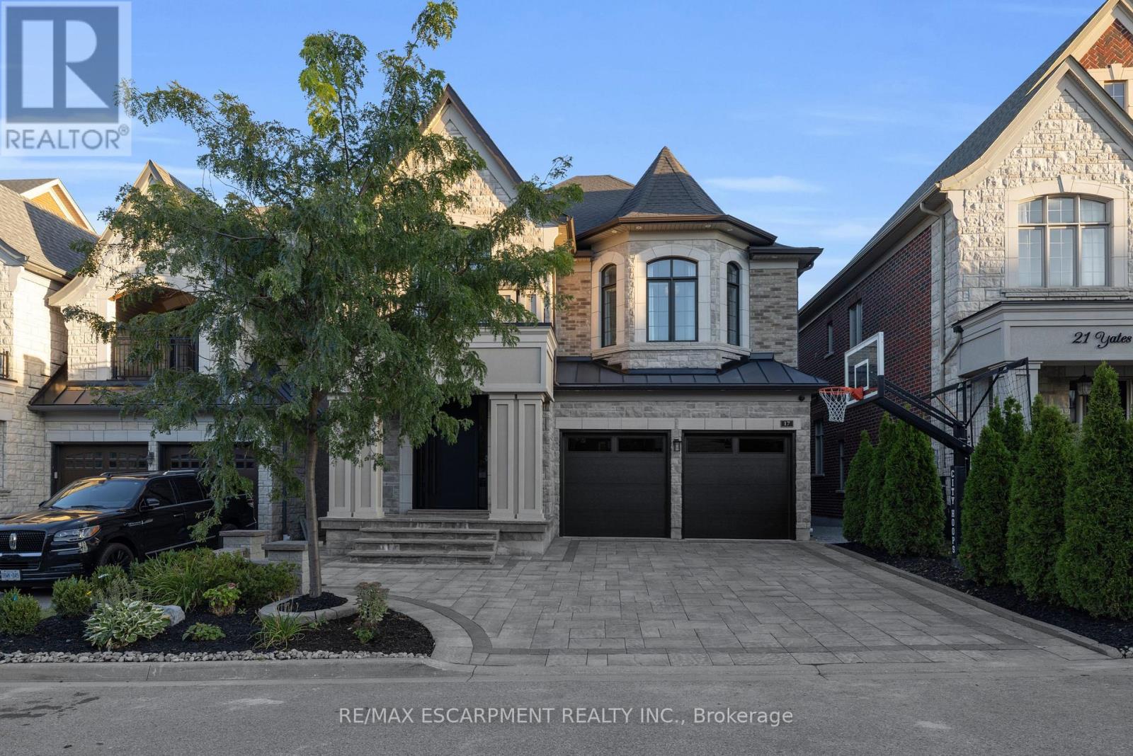 17 YATES AVENUE - 4