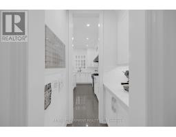 Bedroom 2 - 17 Yates Avenue, Vaughan, ON L6A4X3 Photo 10