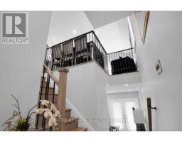 6 Plowman Lane, Richmond Hill, ON L4S0G4 Photo 14