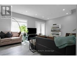 6 Plowman Lane, Richmond Hill, ON L4S0G4 Photo 18