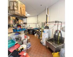 # 8 - 18 Ringwood Drive, Whitchurch Stouffville, ON L4A8C1 Photo 9