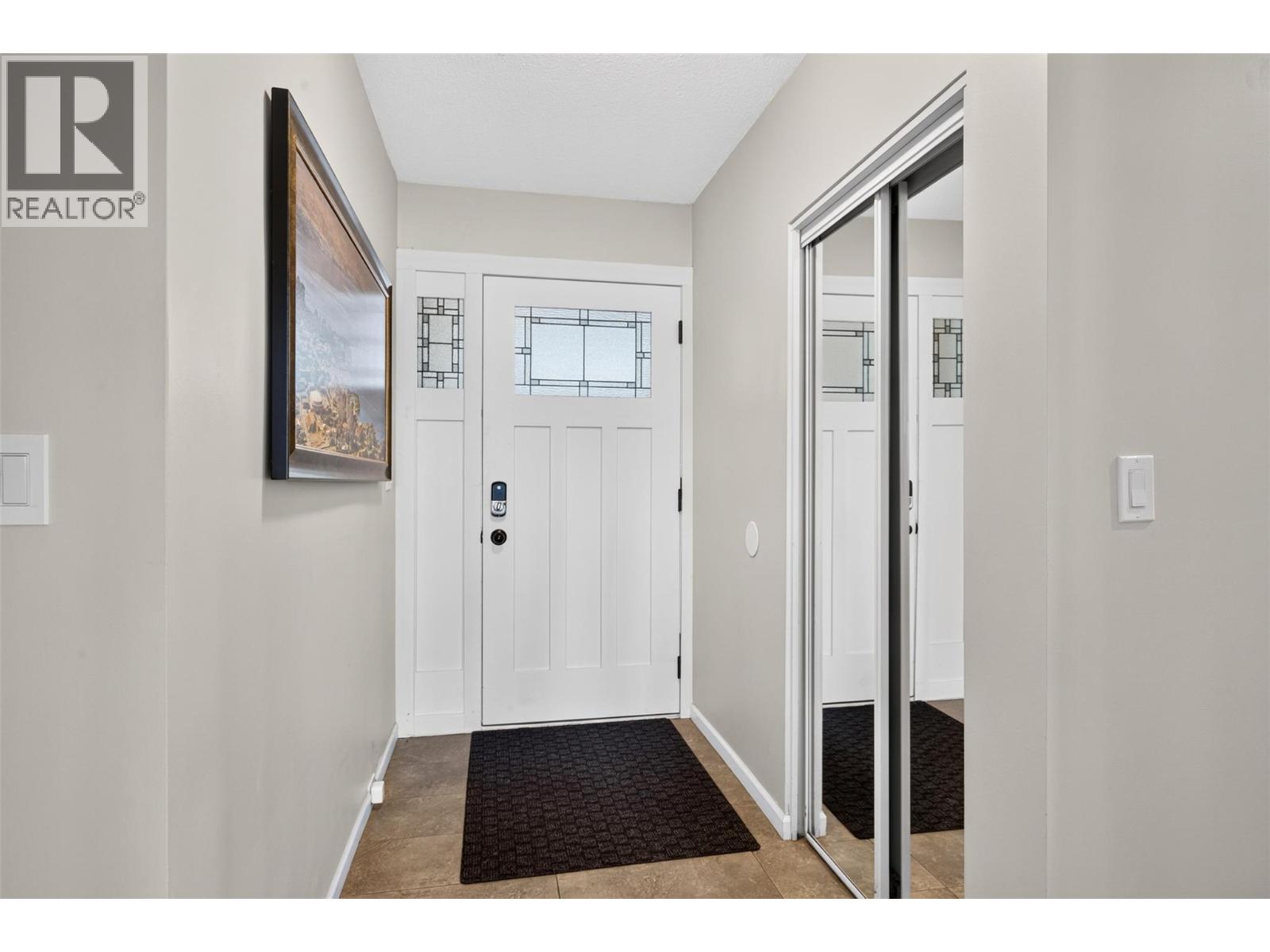  988 Manhattan Drive, Kelowna