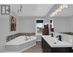 312 Lafontaine Road W, Tiny, ON L9M0H1 Photo 13