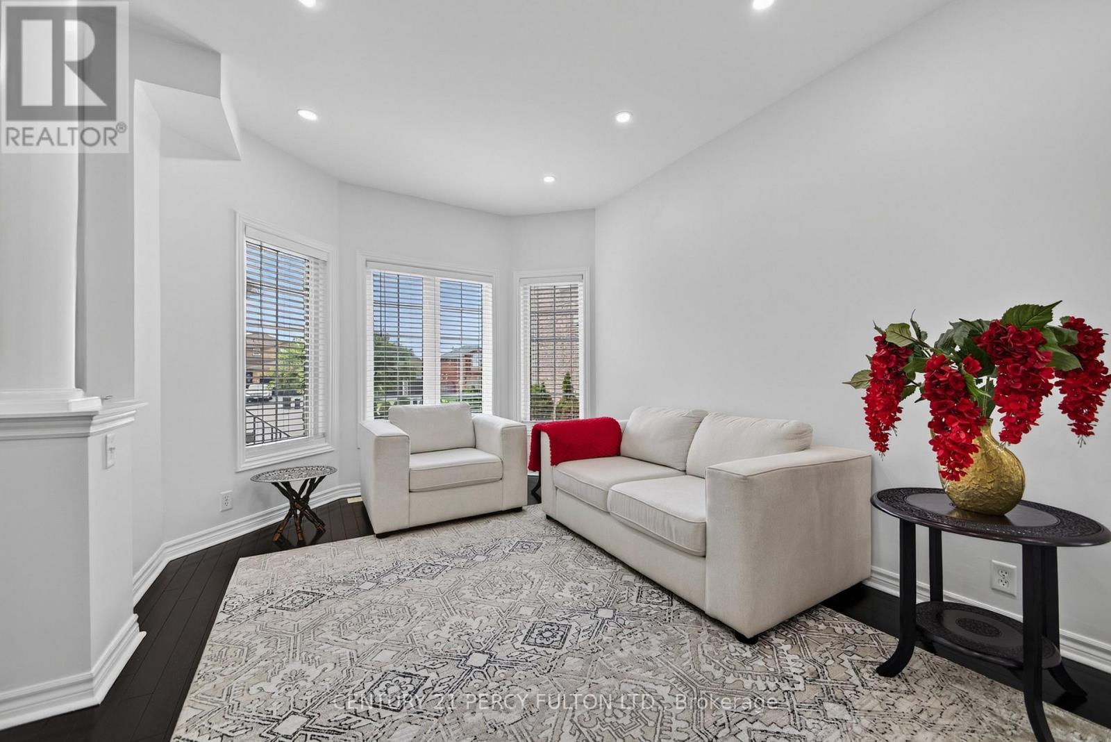187 MADELAINE DRIVE - Image 17
