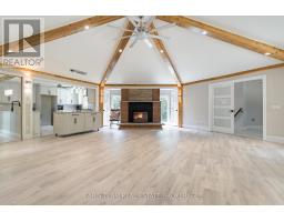8 Joliet Crescent, Tiny, ON L9M1R2 Photo 10