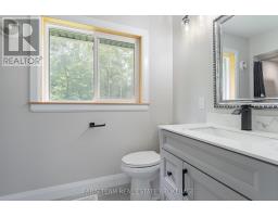 8 Joliet Crescent, Tiny, ON L9M1R2 Photo 14