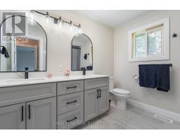 8 Joliet Crescent, Tiny, ON L9M1R2 Photo 17