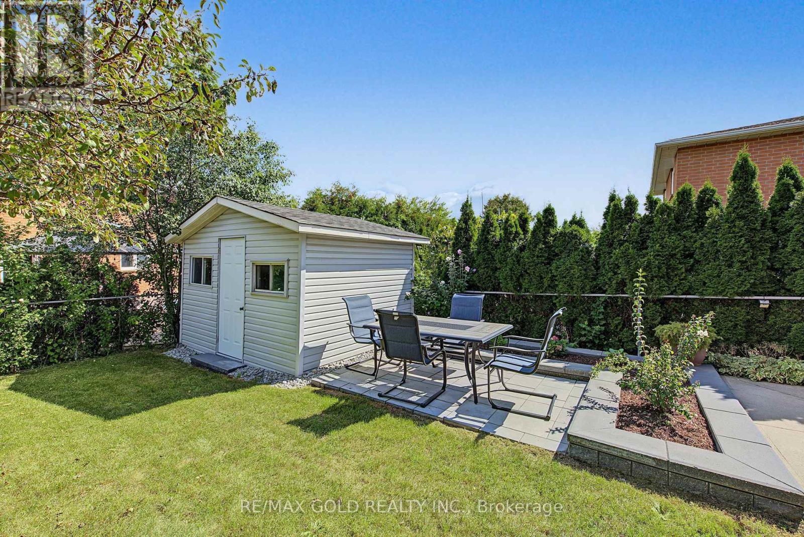 55 MALCOLM CRESCENT - Image 46
