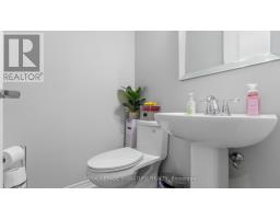8 Angelfish Road, Brampton, ON L7A5C5 Photo 18