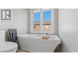 8 Angelfish Road, Brampton, ON L7A5C5 Photo 28