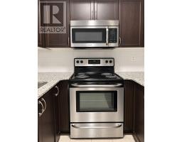 302 - 812 Lansdowne Avenue, Toronto, ON M6H4K5 Photo 9