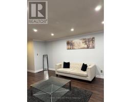 Primary Bedroom - 3435 Nighthawk Trail, Mississauga, ON L5N6G4 Photo 6
