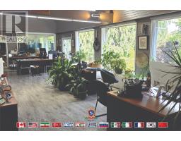 318 Centre Street, Vaughan, ON L4E3L6 Photo 27