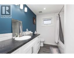 116 S 1 Street W, Magrath, AB T0K1J0 Photo 15