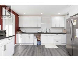Bedroom - 116 S 1 Street W, Magrath, AB T0K1J0 Photo 9