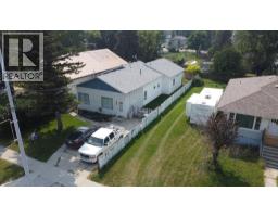 116 S 1 Street W, Magrath, AB T0K1J0 Photo 33