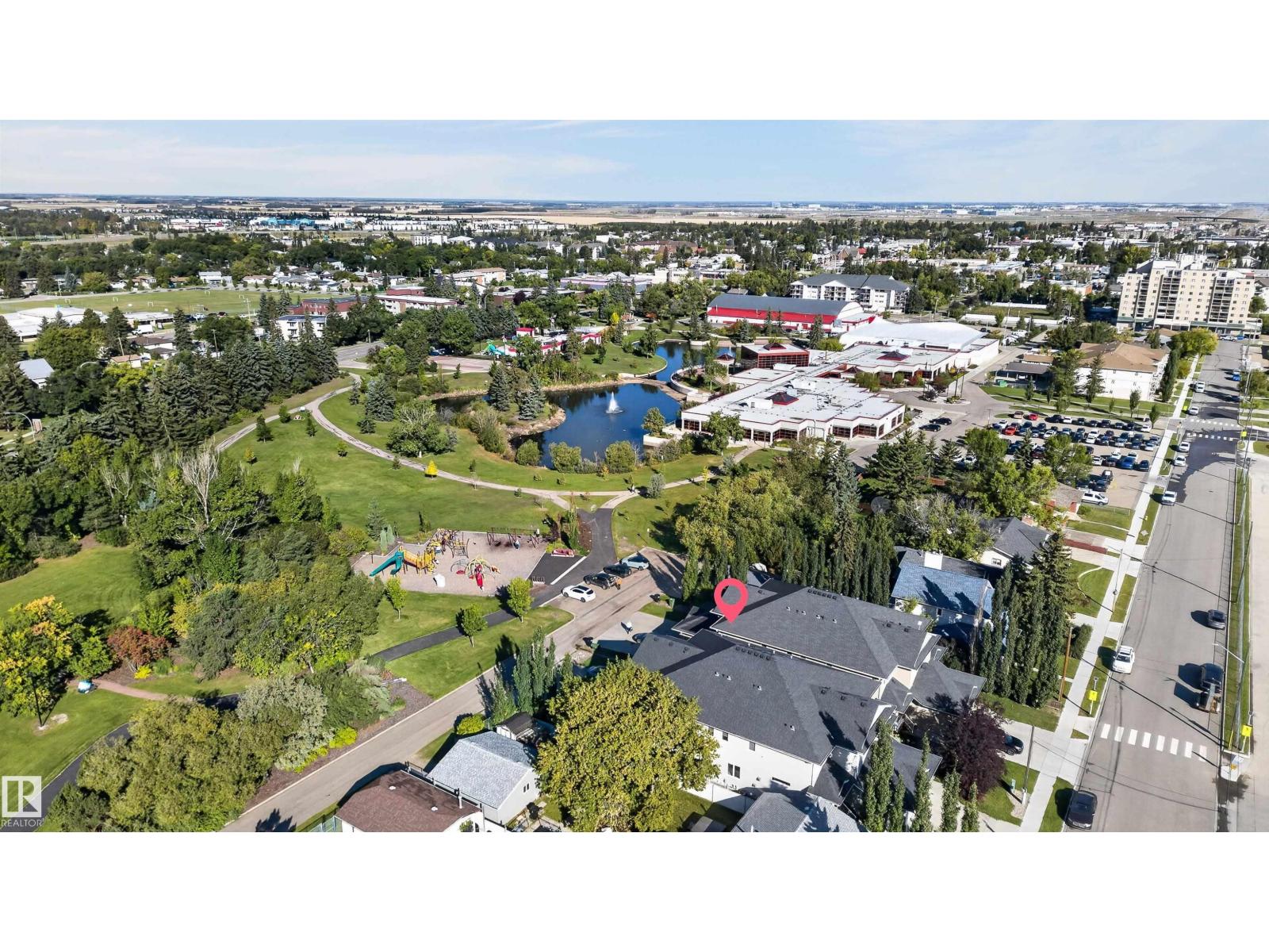 4424 48A ST - Image 37
