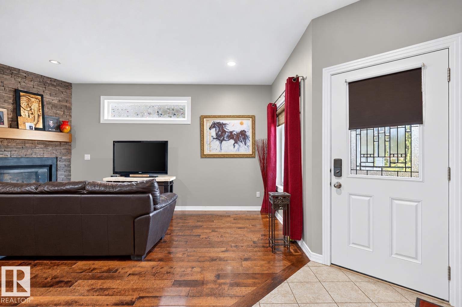 4424 48A ST - 4