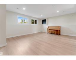 11015 170 Av Nw, Edmonton, AB T5X3L1 Photo 28