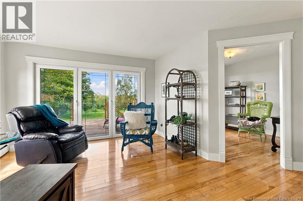 1169 Coverdale Road - 12