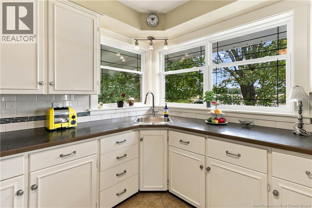 1169 Coverdale Road - 17