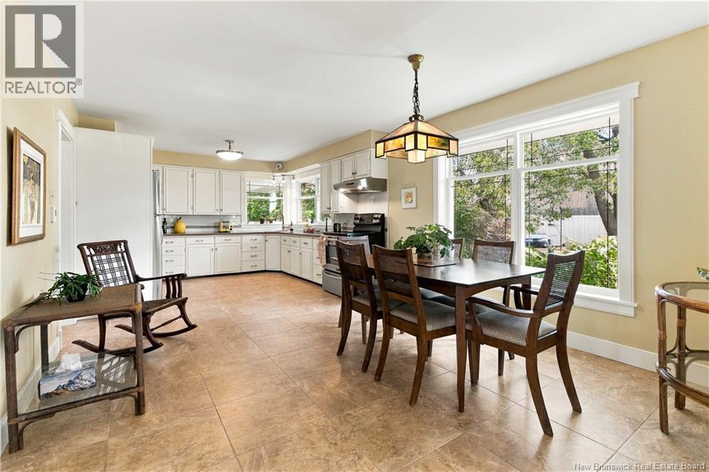 1169 Coverdale Road - 21