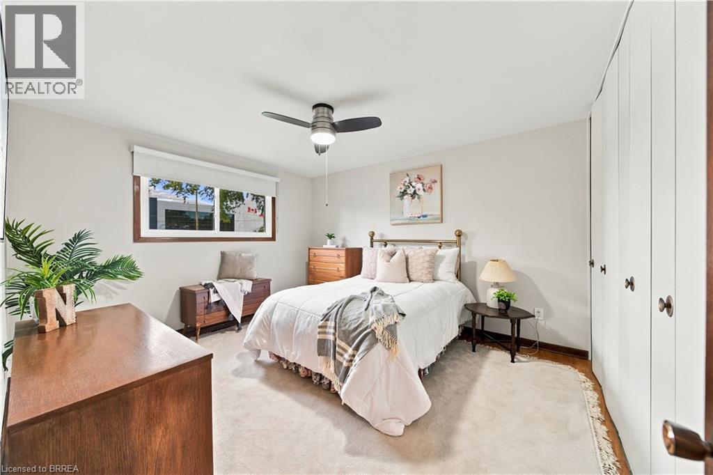 638 OAK PARK Road - Image 20