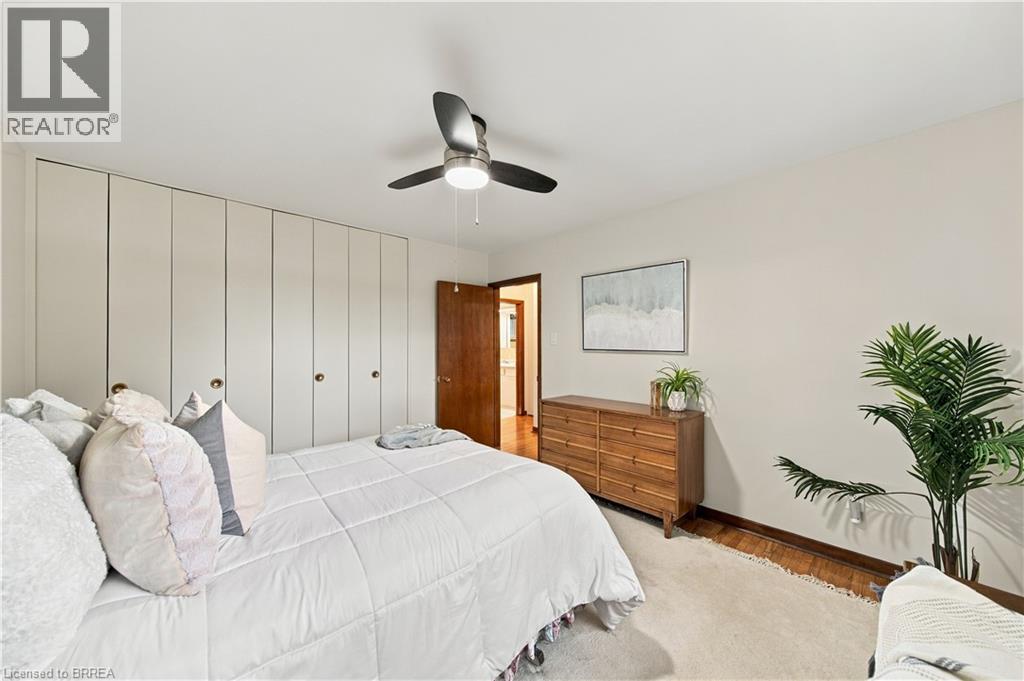 638 OAK PARK Road - Image 21