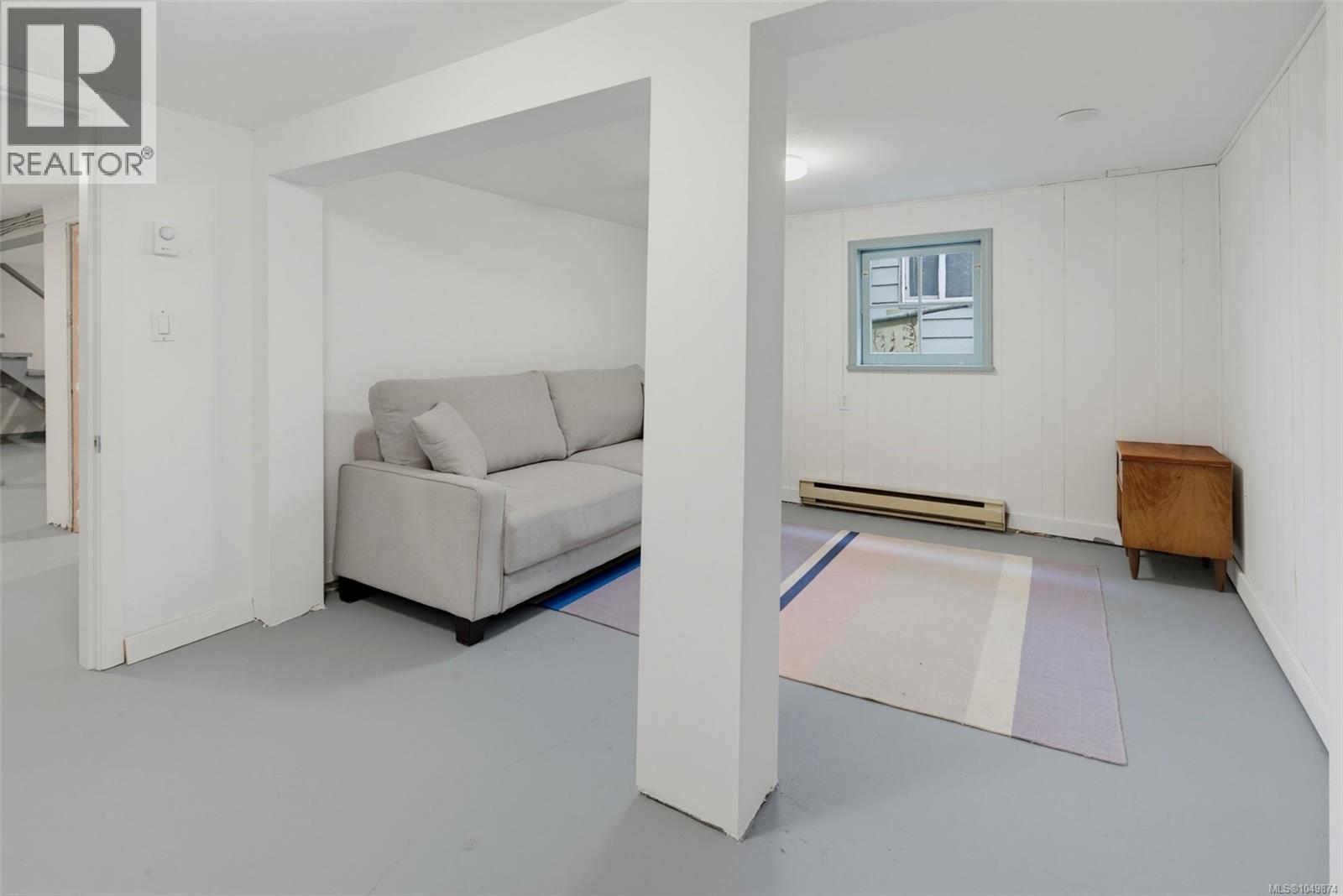  2734 Avebury Avenue, Victoria