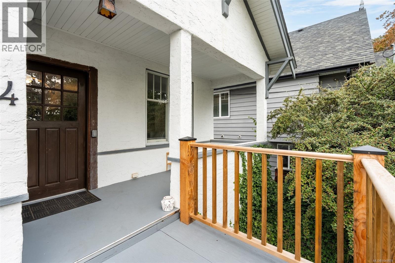  2734 Avebury Avenue, Victoria