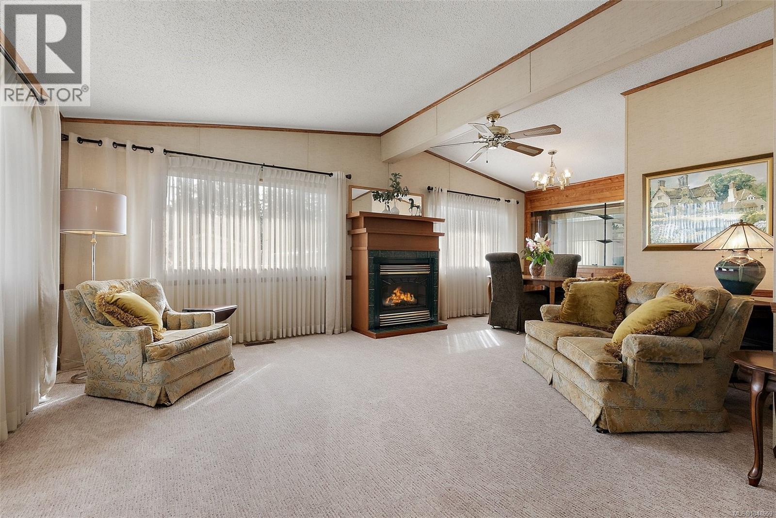 #53 7701 Central Saanich Rd - Image 13