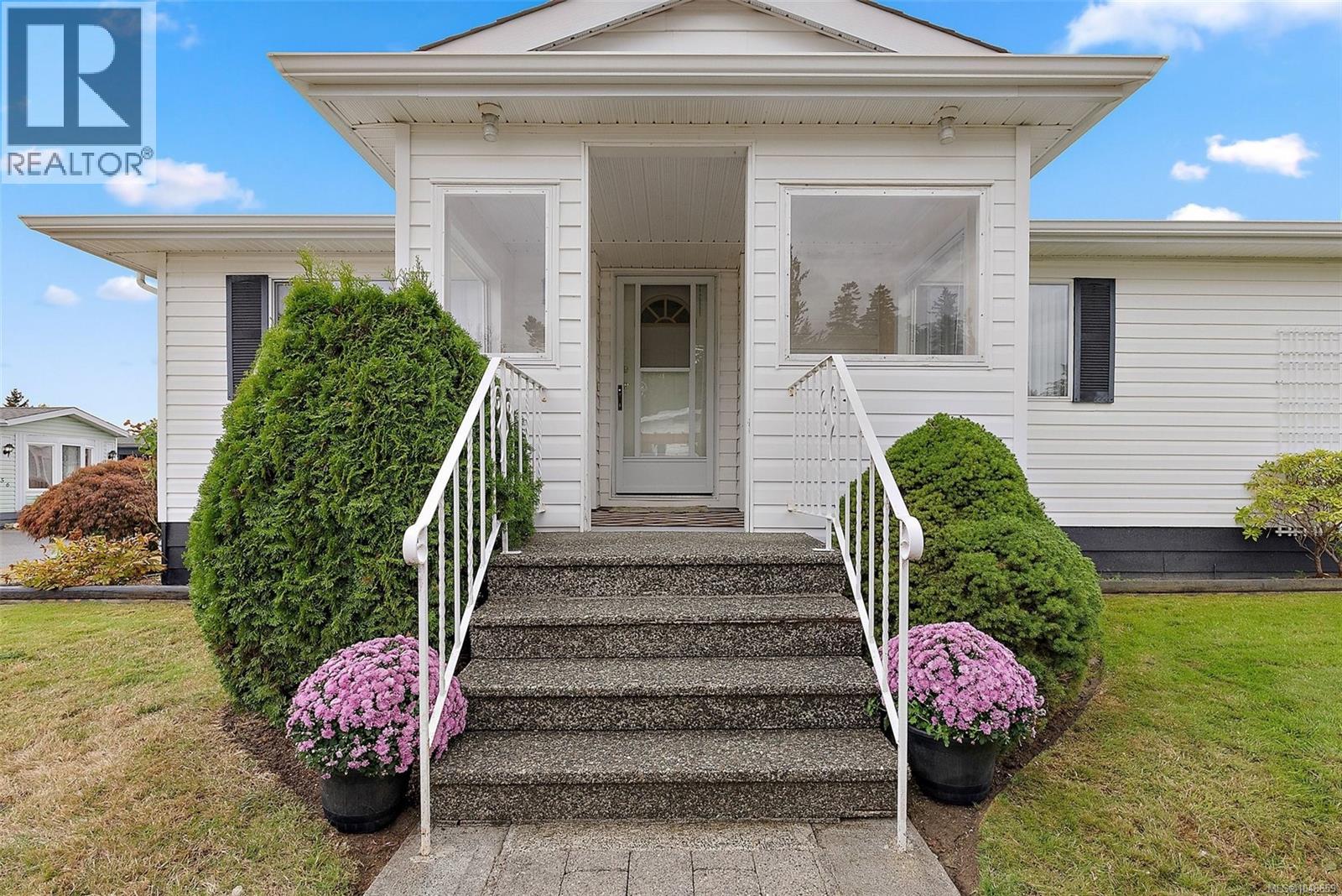 #53 7701 Central Saanich Rd - 2